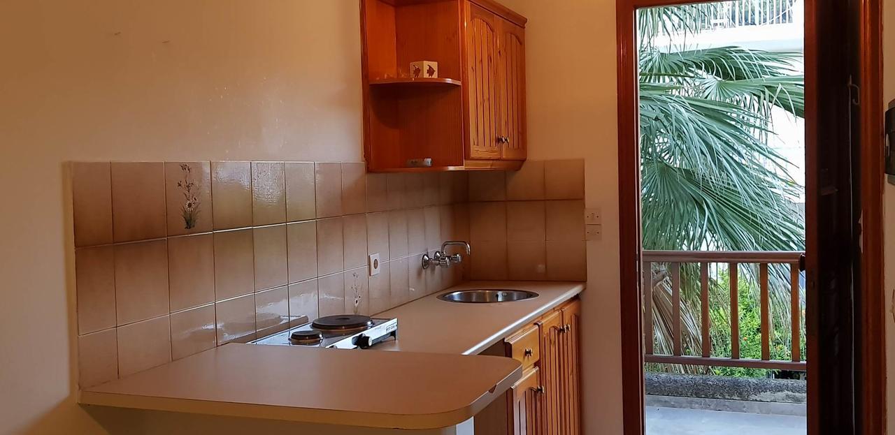 Ilios Apartments Poros Town ภายนอก รูปภาพ