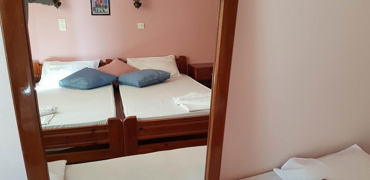 Ilios Apartments Poros Town ภายนอก รูปภาพ