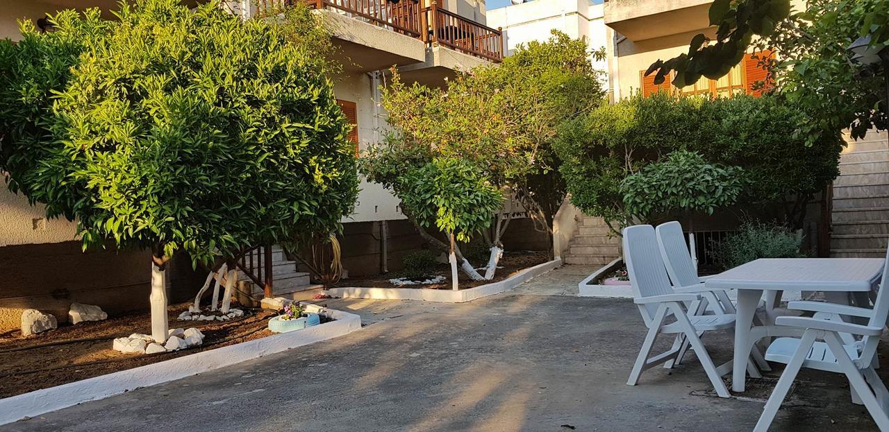Ilios Apartments Poros Town ภายนอก รูปภาพ